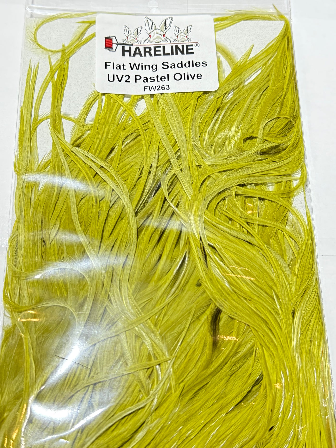 Hareline DUbbin UV2 Flat Wing Saddles